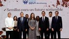 Cerimônia realizada em Madri para o lançamento de programa de microcrédito para a produção sustentável de coco na América Latina