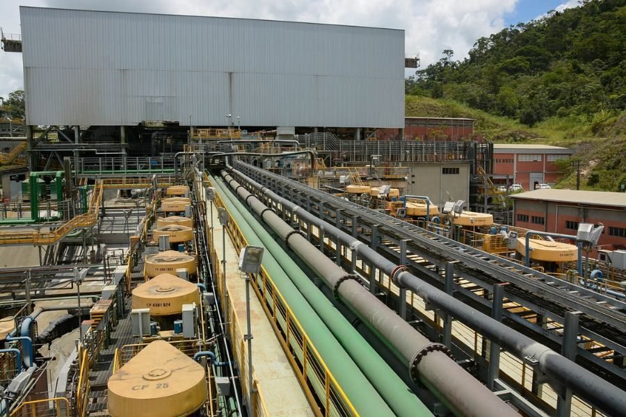 Terras raras e metais verdes dão vantagem ao Brasil na transição energética